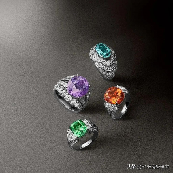 我們熟悉的那些“壕氣沖天”的大佬們都投資收藏了什麼珠寶? 我們熟悉的那些“壕氣沖天”的大佬們都投資收藏了什麼珠寶?