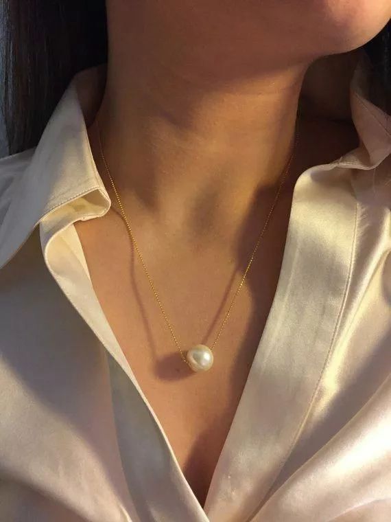 珍珠項鍊的穿搭秘籍 珍珠項鍊的穿搭秘籍