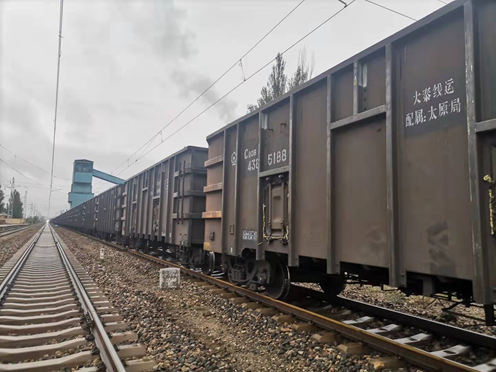 煤穩了?誰解“燃煤之急”?記者實地探訪山西煤礦,50多萬煤炭人棄假加班 煤穩了?誰解“燃煤之急”?記者實地探訪山西煤礦,50多萬煤炭人棄假加班