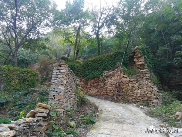 只有一戶人家的山村，如世外桃源般令人嚮往