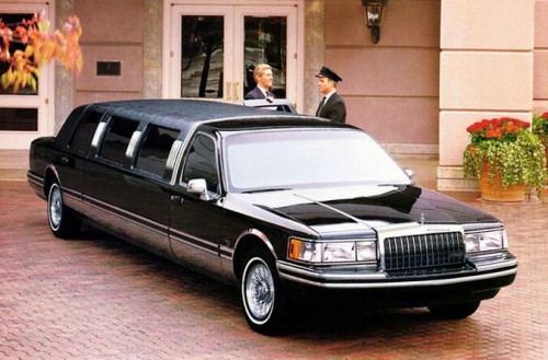 情懷老車之林肯Town Car(城市) 情懷老車之林肯Town Car(城市)