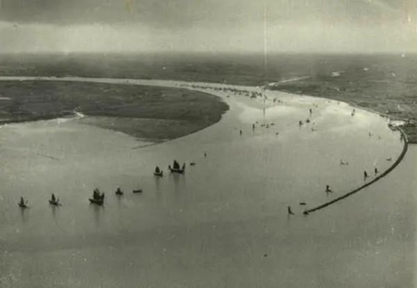 我軍副司令在銀川遇害,上級下令:一個軍全軍出動,連夜抓捕真兇 我軍副司令在銀川遇害,上級下令:一個軍全軍出動,連夜抓捕真兇