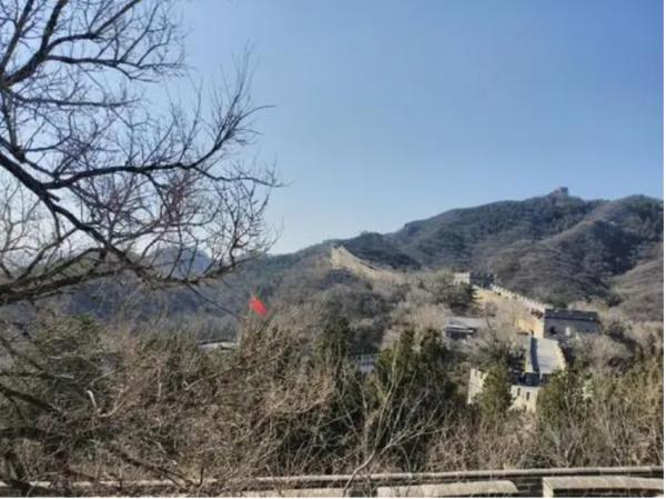 郭俊卿：14歲剃光頭參軍，5年不脫衣睡覺，身份曝光被毛主席接見