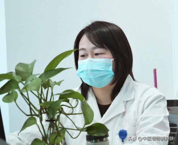 黃褐斑治療一年無果還加重，巧用中藥湯劑，月餘時間斑塊明顯減少