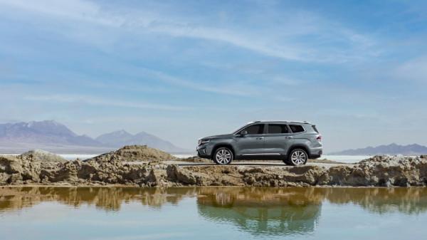 價效比高卻賣不過合資車，吉利豪越到底差在哪兒？