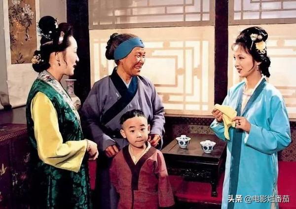 ​年少看不起劉姥姥，長大後才明白：她才是《紅樓夢》最智慧的女人