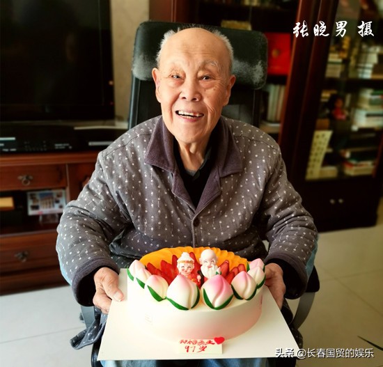 《西遊記》“太上老君”近照曝光,97歲思維敏捷精力充沛 《西遊記》“太上老君”近照曝光,97歲思維敏捷精力充沛