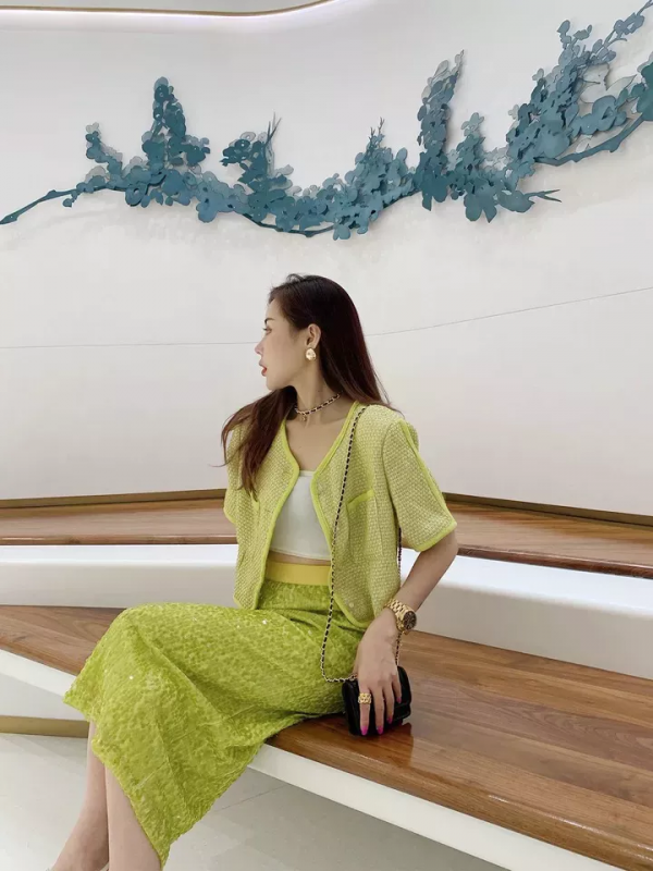 早秋“成套穿”=好看+高階 早秋“成套穿”=好看+高階