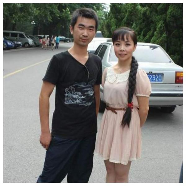 王二妮：23歲成名，放棄百萬年薪下嫁農村，婆婆的態度讓她不後悔