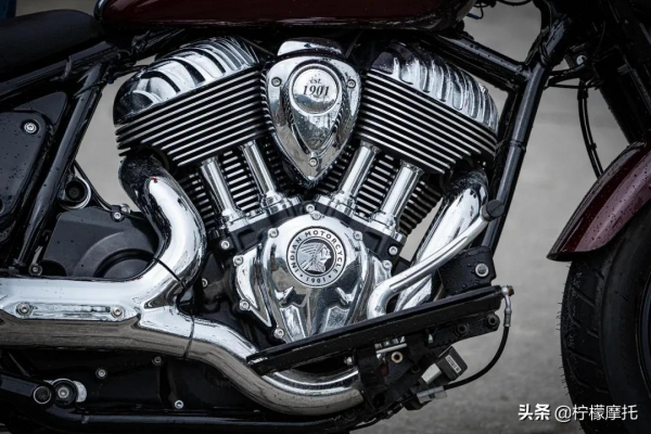 超百匹馬力，給油就能起飛！印第安新車試駕報告