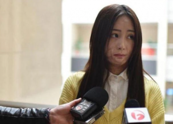 十年前，因拒絕官二代追求，被潑汽油燒至毀容的女孩，你還好嗎？