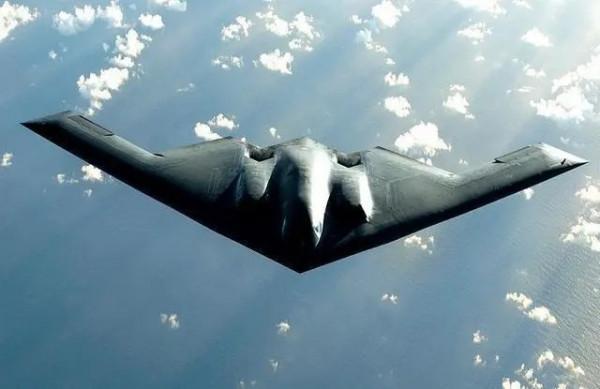 倘若美國摧毀我人工島，挑起南海衝突，中國該如何進行反制？