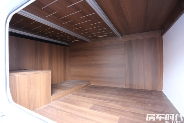 短途旅居｜法美瑞福特T型房車——福牛1號榮耀迴歸