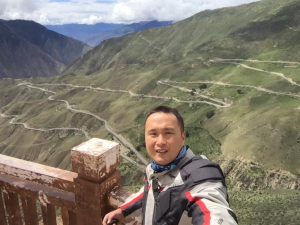 摩旅西藏-七十二拐再次倒車-八宿（海拔3200）