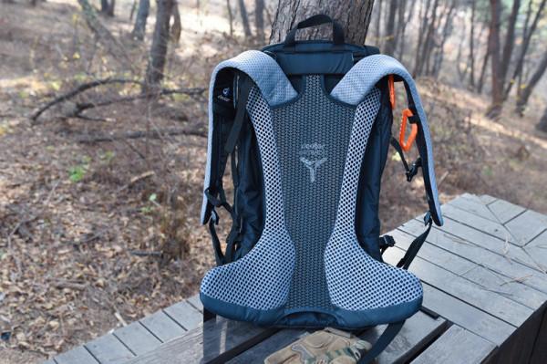 一日出遊的裝載神器-Deuter多特福特拉24L戶外揹包 一日出遊的裝載神器-Deuter多特福特拉24L戶外揹包