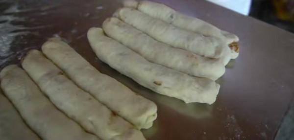 陝西大叔賣小吃,30年無招牌,顧客只看臉,外地人一般找不到 陝西大叔賣小吃,30年無招牌,顧客只看臉,外地人一般找不到