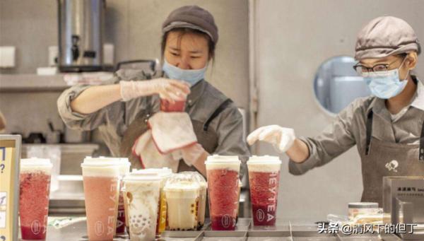 江西小夥聶雲宸:19歲創業的專科生,成喜茶創始人,29歲身家45億 江西小夥聶雲宸:19歲創業的專科生,成喜茶創始人,29歲身家45億