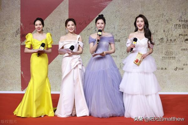 第34屆金雞獎閉幕紅毯:群星歡聚,林允粉色花苞裙真是仙女本人了 第34屆金雞獎閉幕紅毯:群星歡聚,林允粉色花苞裙真是仙女本人了