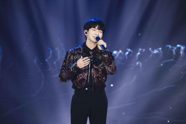 一陣不見判若兩人，臉卻還是那張臉！紅氣養人這門玄學，不得不信