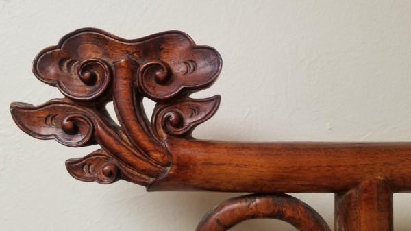 國外私人收藏家手裡的古木架果然不一般——適珍拍賣寶物鑑定17