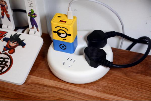 顏值線上，超頻三PCCOOLER）光愈機箱體驗，治癒系不只有小姐姐