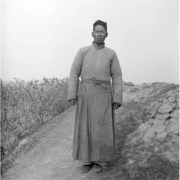 刺刀捅進身體後仍殺敵五人，犧牲後許世友為其絕食一天，他是誰？