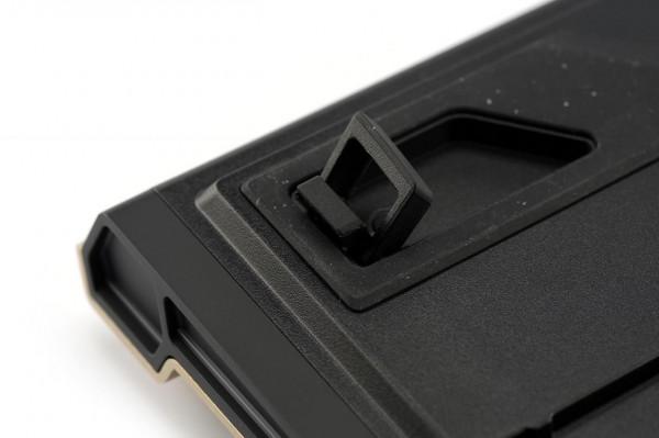 奢華氣質，美商海盜船 CorsairK100 璀璨金機械鍵盤簡評