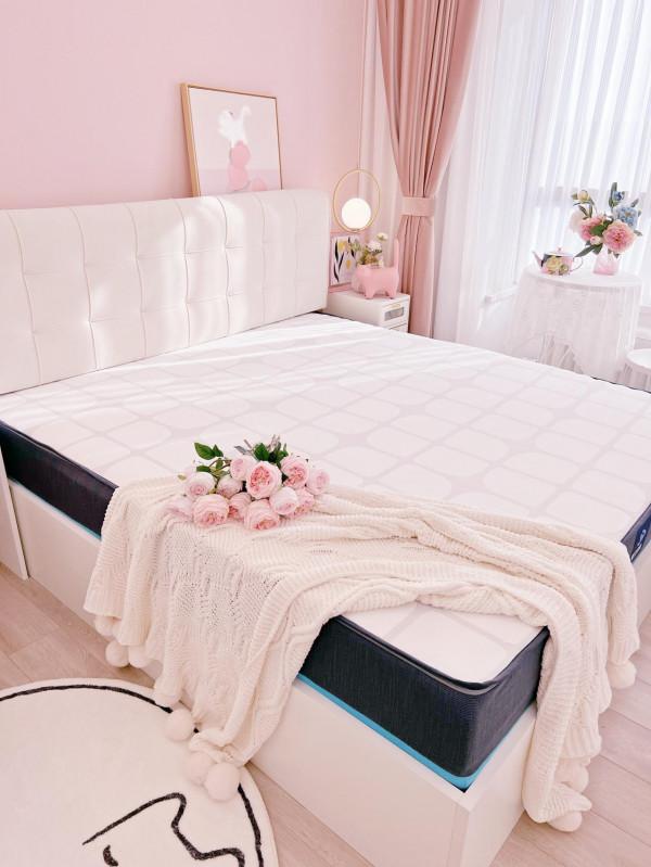 我太喜歡粉色臥室了，每天都被溫暖到