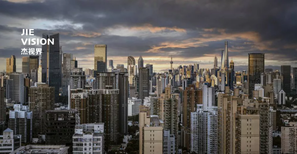 黑鐵時代！地產人自救指南