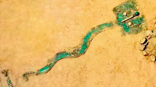 跟隨《登場了!洛陽》,探訪最早的中國,二里頭夏都遺址 跟隨《登場了!洛陽》,探訪最早的中國,二里頭夏都遺址