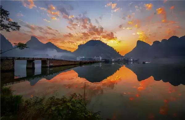 60歲前,一定要去的20個古鎮,既美又有煙火氣,你準備好了嗎? 60歲前,一定要去的20個古鎮,既美又有煙火氣,你準備好了嗎?