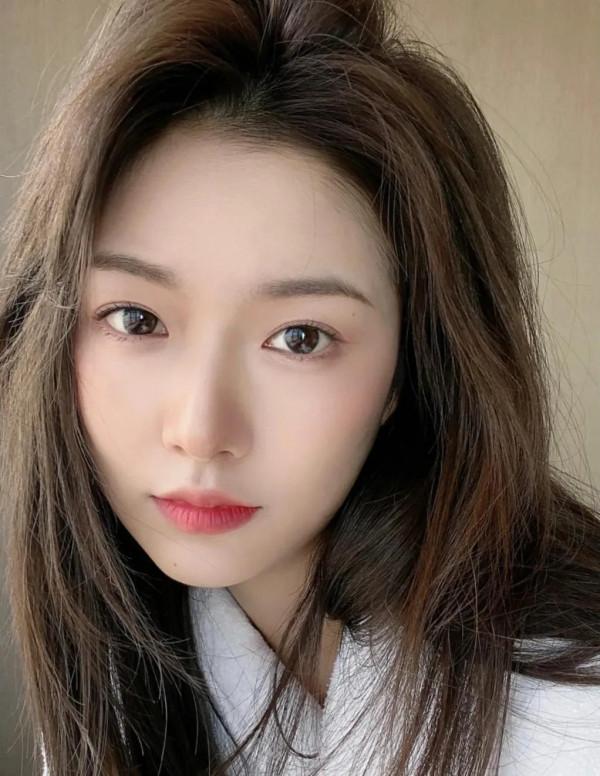 塗了這個精華面板比18歲還嫩，老公每次都愛不釋手