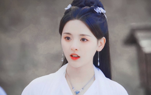 《星漢燦爛》破2億，網傳吳磊趙露思確定三搭，真成“小知否”？