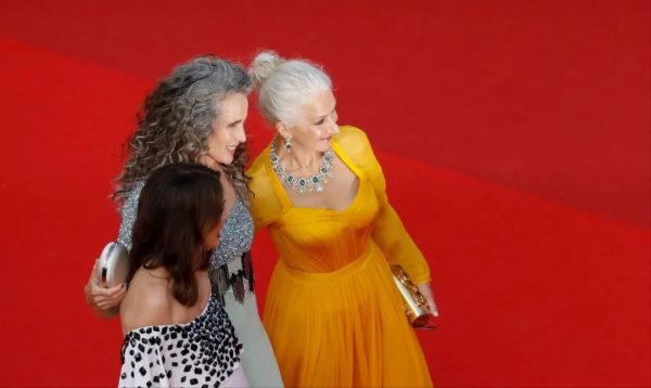 原來老年人還可以這樣穿 原來老年人還可以這樣穿