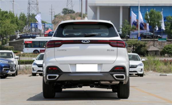 不用老想著探嶽，這幾款中型SUV價格更實惠，實力照樣不容小視