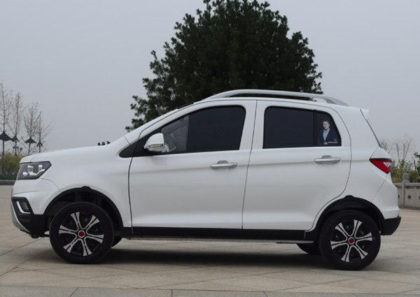 2款舒適型低速電動車來了，搭載4000W交流電機，最大續航180公里