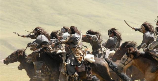 八旗的旗主,在清朝有何特殊的權力,能讓文武百官都忌憚? 八旗的旗主,在清朝有何特殊的權力,能讓文武百官都忌憚?