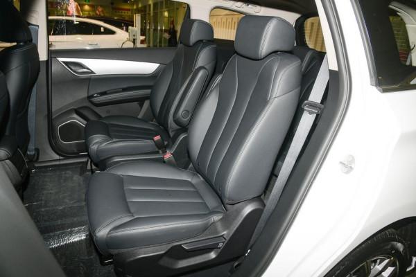 外觀漂亮空間大，經濟實惠還難開壞，6/7座任選，帶你看宋MAX