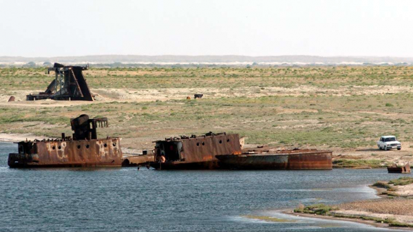 購買40多艘戰艦組艦隊，一看海卻沒了，這家海軍比蒙古海軍慘太多