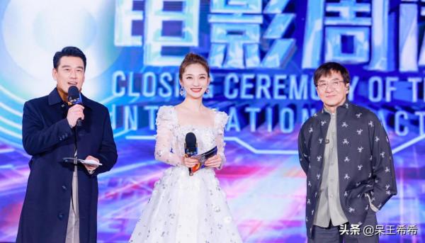 央視晚會打造“六公主主持團”,藍羽擔任門面,主持人顏值都不差 央視晚會打造“六公主主持團”,藍羽擔任門面,主持人顏值都不差