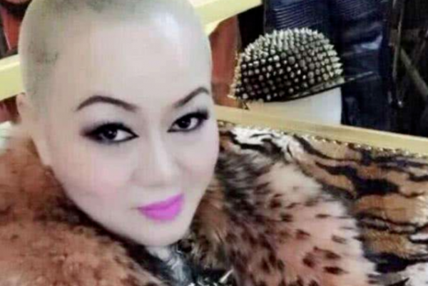 浙江賓利姐：出生貧農，身價已超20億，聲稱誰娶了她就送誰賓利車