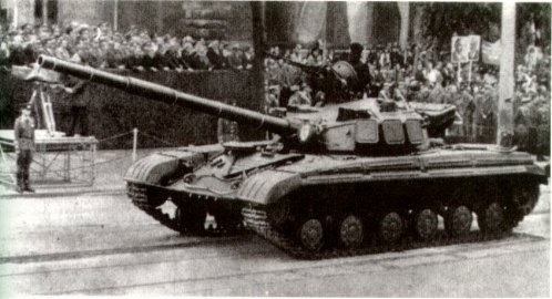 極盡真實的《坦克世界》，等你來玩