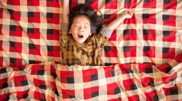 你知道設定多個鬧鐘，反而會傷害身體嗎