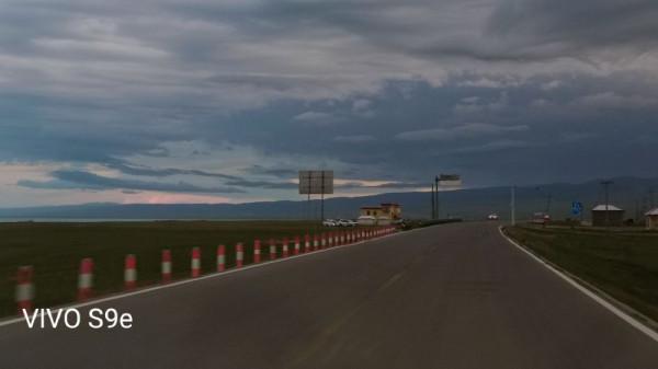 最低1599元，前置3200萬畫素的VIVO S9e配置評測