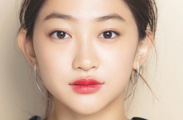 女人不會化妝沒關係,超簡單的“裸妝”化法教給你,實用好上手 女人不會化妝沒關係,超簡單的“裸妝”化法教給你,實用好上手