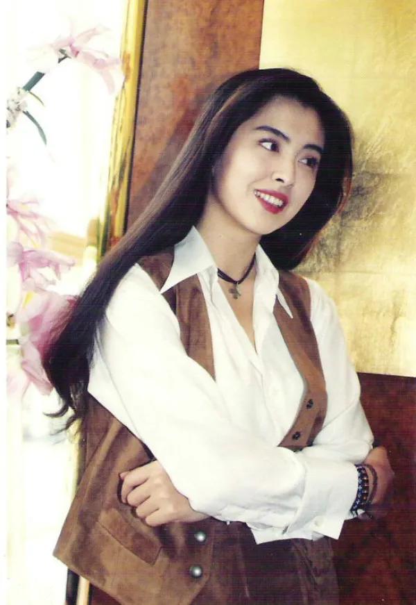 沒有美顏的年代，香港影壇真正的女神～王祖賢