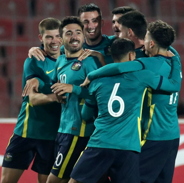 3-2!1-0!中國隊所在小組出線球隊誕生:亞洲盃熱門雙殺弱旅晉級 3-2!1-0!中國隊所在小組出線球隊誕生:亞洲盃熱門雙殺弱旅晉級