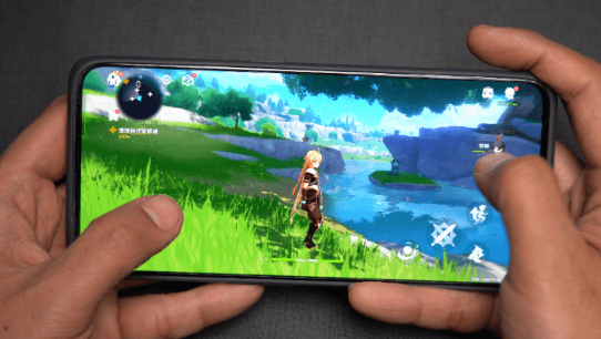 2K直屏旗艦級水桶機 realme真我GT2Pro緞黑測評