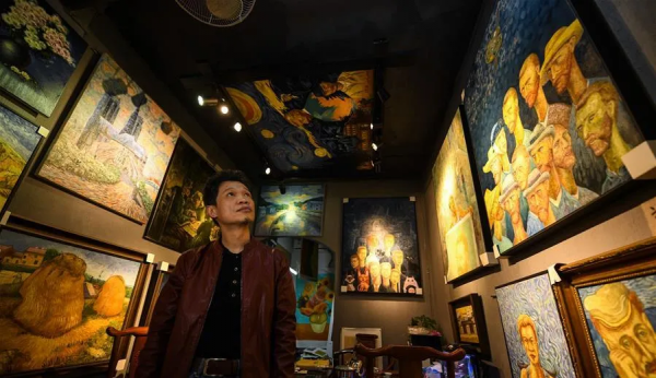 中國油畫第一村，臨摹超過10萬張梵高作品，畫了近30年