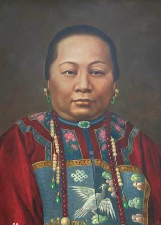 何世禮：何鴻燊之叔，李小龍之舅，早年征戰疆場，被授予上將軍銜